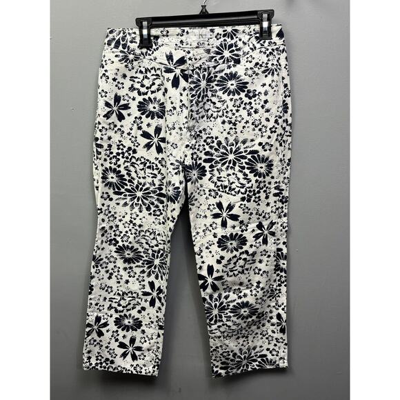 Calvin Klein Pants Womens Size 8 Denim‎ Blue White Floral Print Capri Crop - Picture 1 of 6